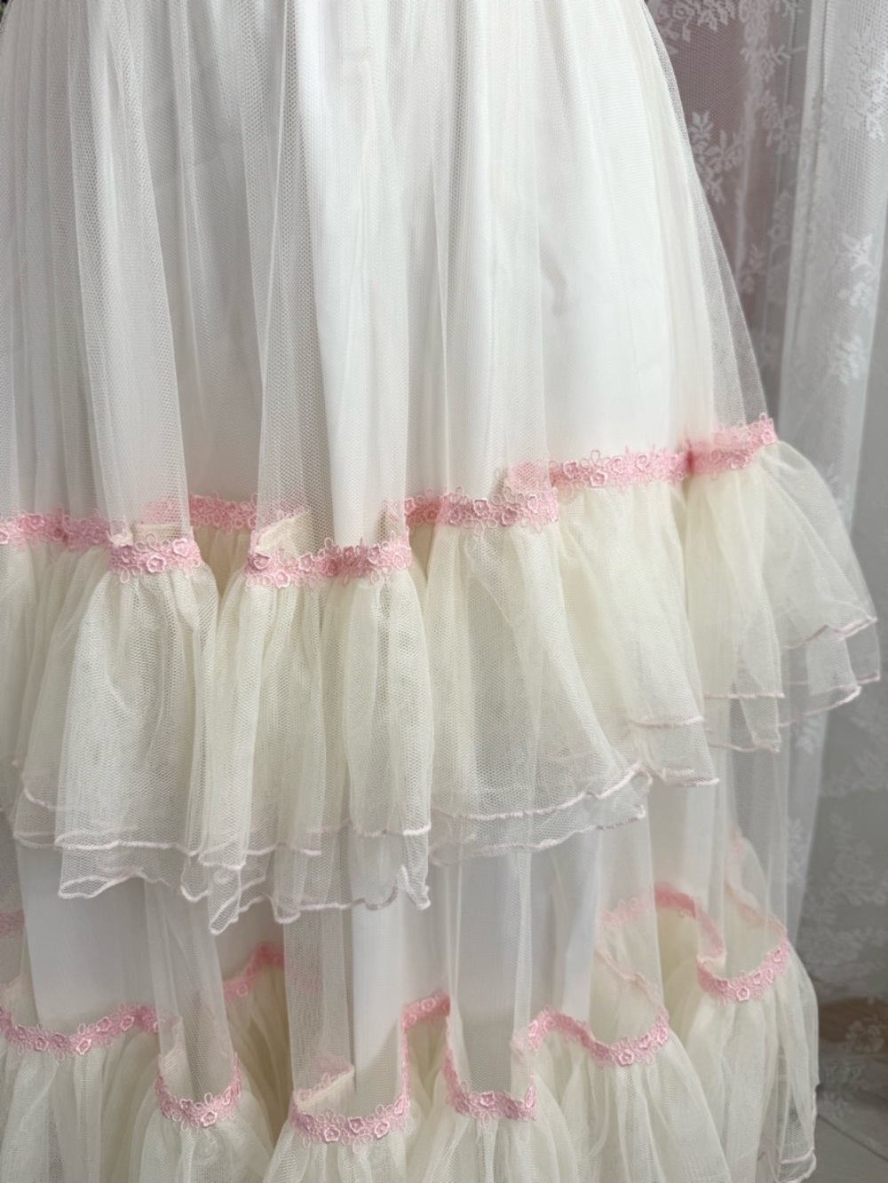 Sugar Thrillz Tiered White Tulle Maxi Skirt with Pink Trim BIN#5 - Picture 2 of 7